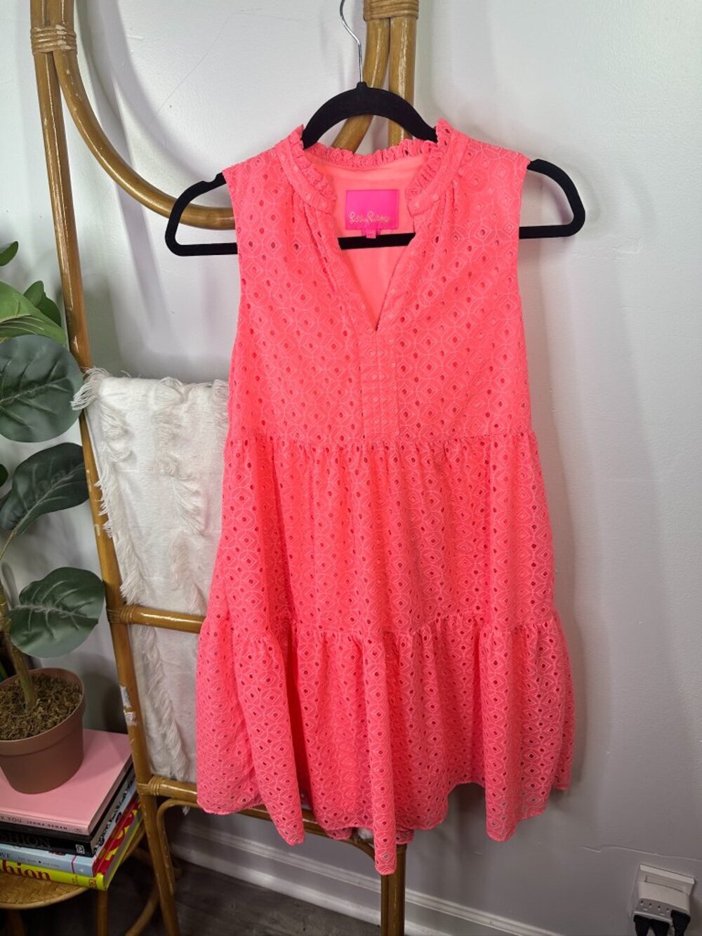 Lilly Pulizter Coral Eyelet Novella Swing Dress sz XS